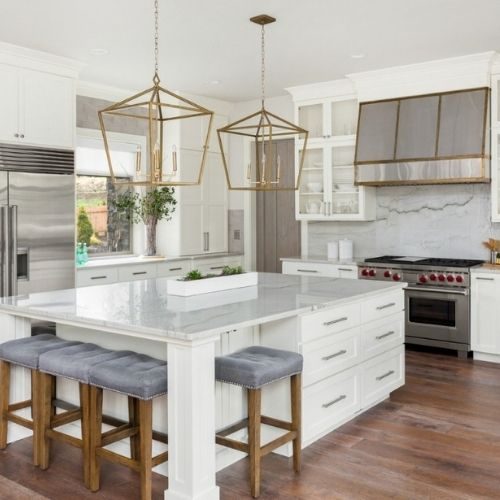 A fascinating clean kitchen to enjoy with family after our house cleaning service